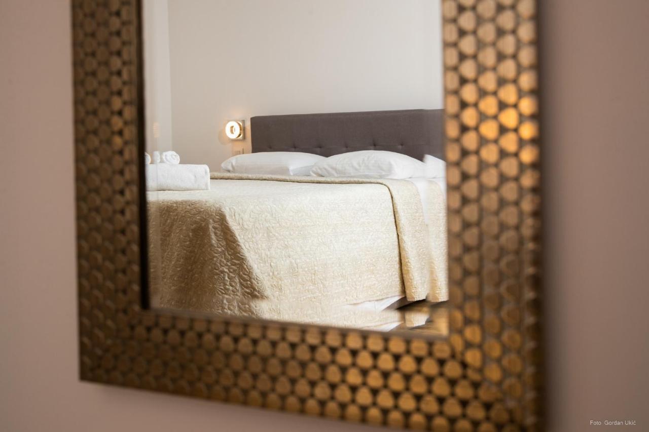 Apartments&rooms Luan *