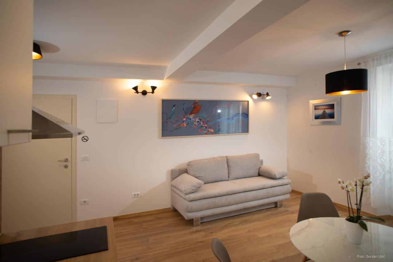And Luan Apartament *